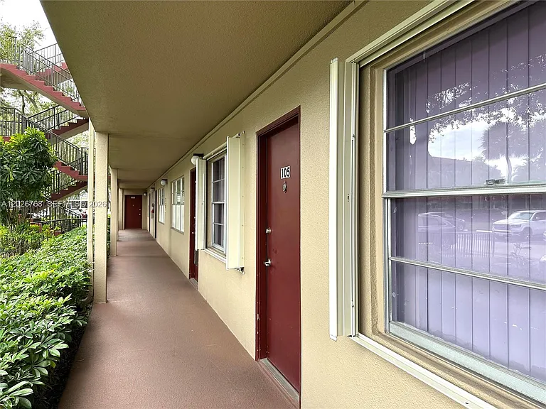 850 SW 133rd Ter #105B — Photo 23