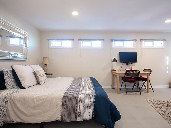 5th image of 8149 Billowvista Dr Unit D