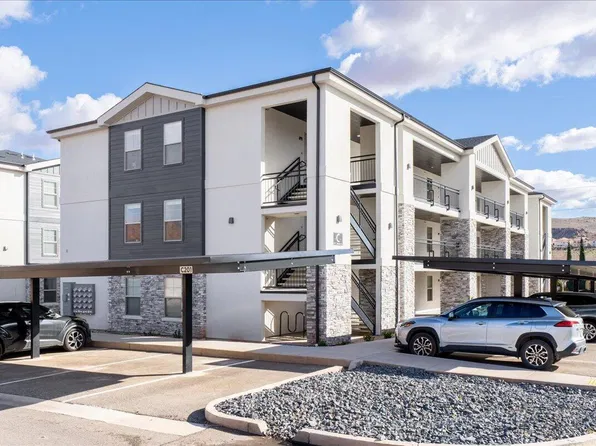 1167 E Telegraph St #C201, Washington, UT 84780