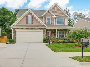 2425 Bearded Iris Ln, High Point, NC 27265