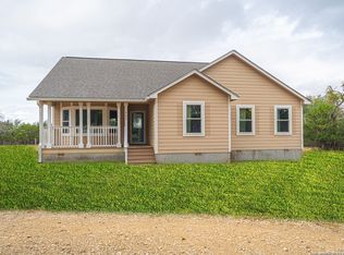 1582 English Hollow Dr, Bandera, TX 78003