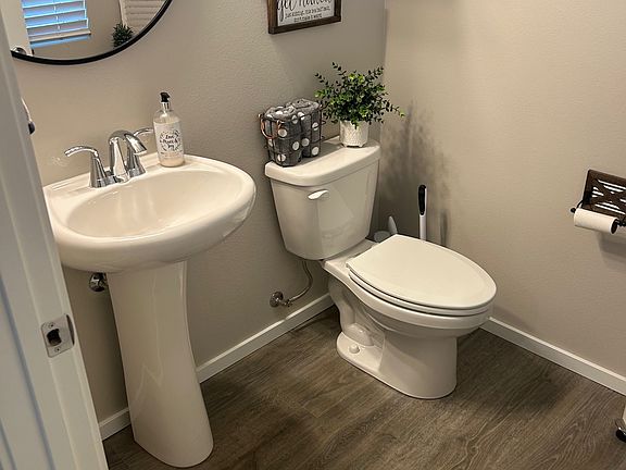 Downstairs 1/2 bath near entry