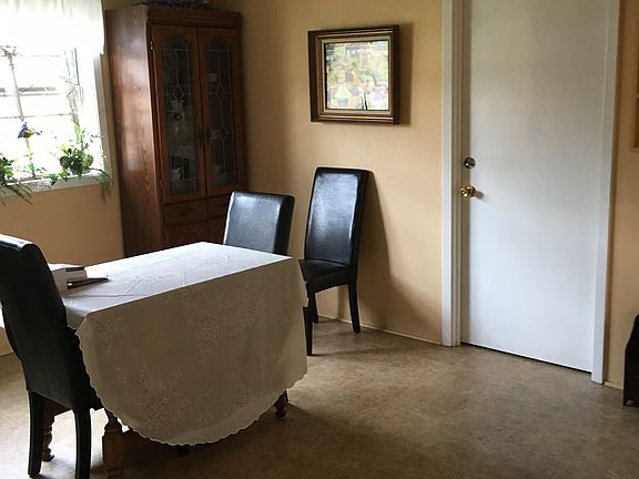 4th image of 124 Crestview Dr