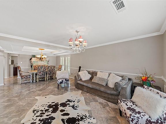5th image of 101 Briergate Ln