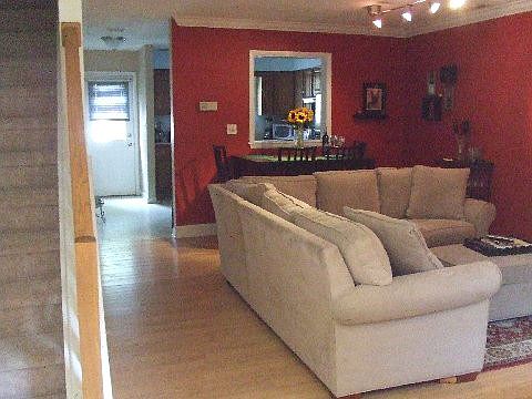 2nd image of 13 Macintosh Ln