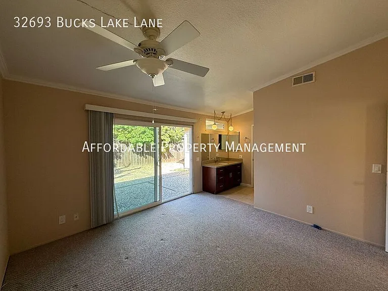 32693 Bucks Lake Ln — Photo 12
