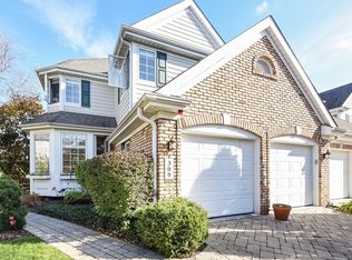 309 Reserve Cir, Clarendon Hills, IL 60514