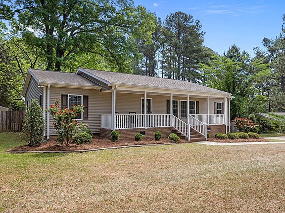 4th image of 217 Winterlocken Dr