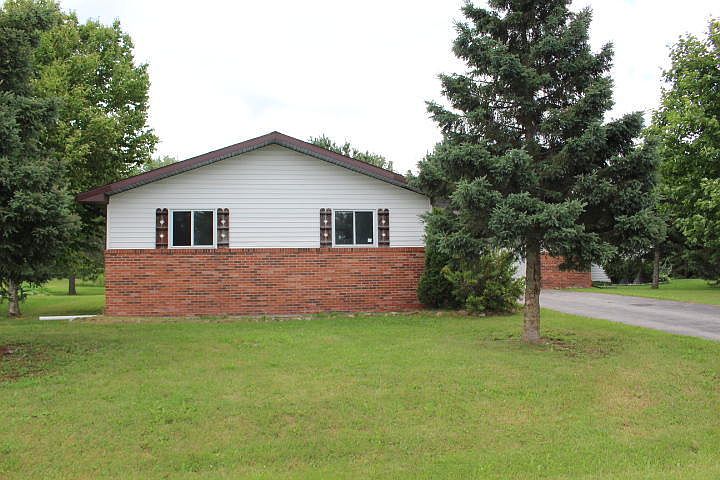 1st image of 1129 Mann Dr