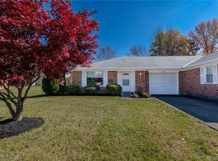 5121 Weston Cir, Dayton, OH 45429