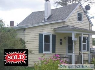 17 Johnson St, Westport, MA 02790