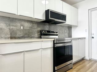 16850 S Glades Dr APT 8C, North Miami Beach, FL 33162
