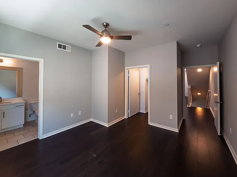 2926 Rowena Ave #2 — Photo 13