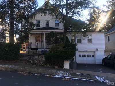 534 Center Pl #2, Teaneck, NJ, 07666