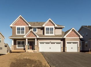 1425 140th St W, Rosemount, MN 55068