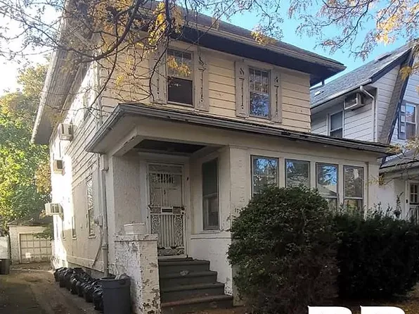 1732 E 26th St, Brooklyn, NY 11229