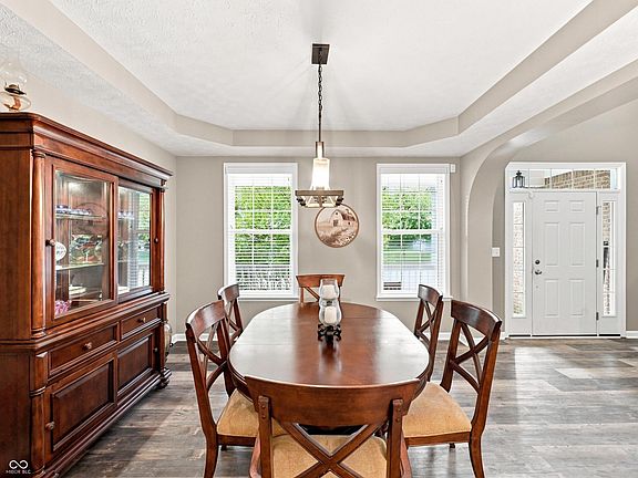 5th image of 7643 Jessica Ln