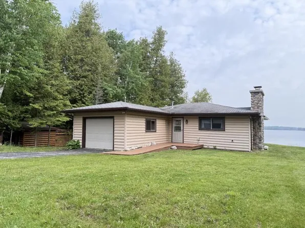 31761 E Tourist Rd, Drummond Island, MI 49726