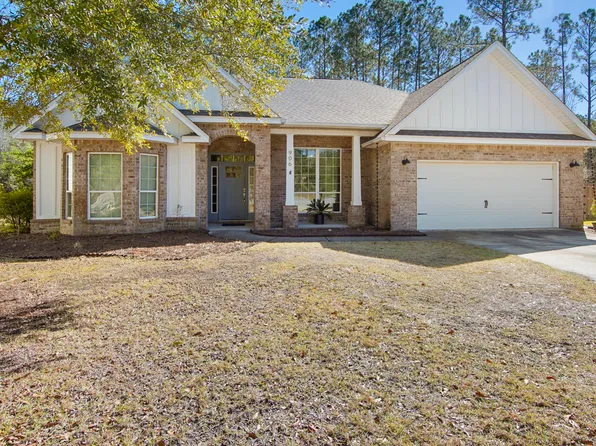 906 Symphony Way, Freeport, FL 32439