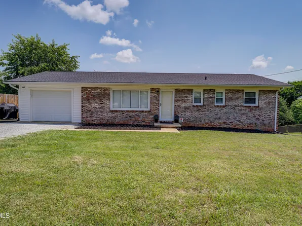 672 Summit Dr, Jonesborough, TN 37659