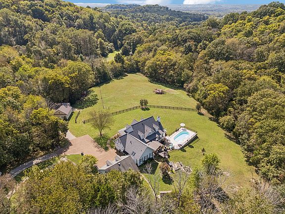 12th image of this home