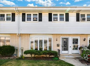 6545 W Addison St APT G, Chicago, IL 60634