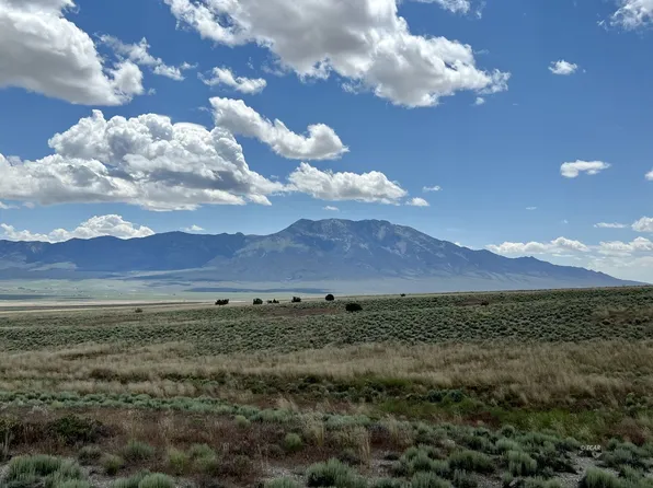 Hillside Dr, Elko, NV 89801