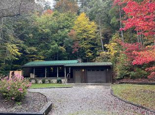 612 Stonegate Way, Townsend, TN 37882
