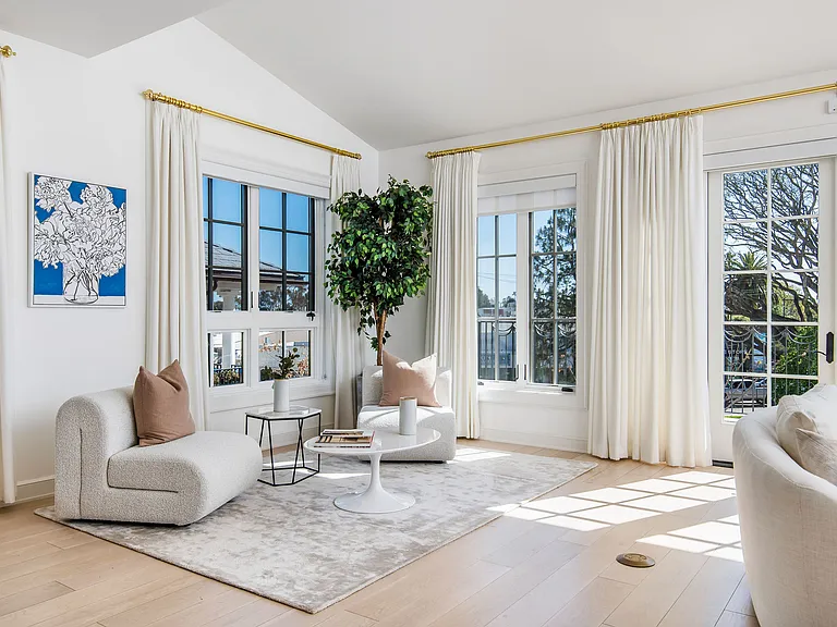 The Residences at Palisades Village — Photo 23