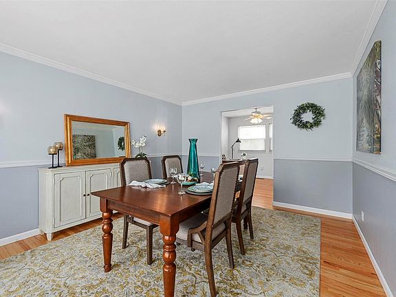 4th image of 12385 Danube Dr
