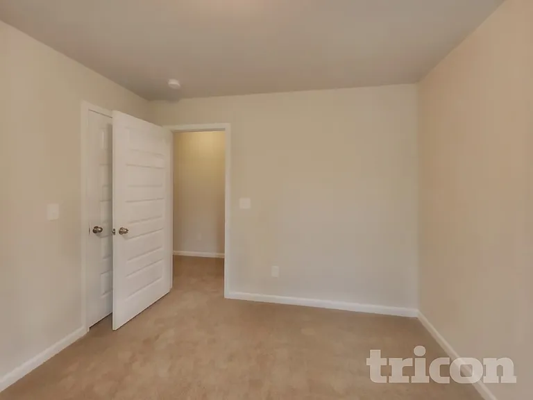 701 Jackson Ct — Photo 29