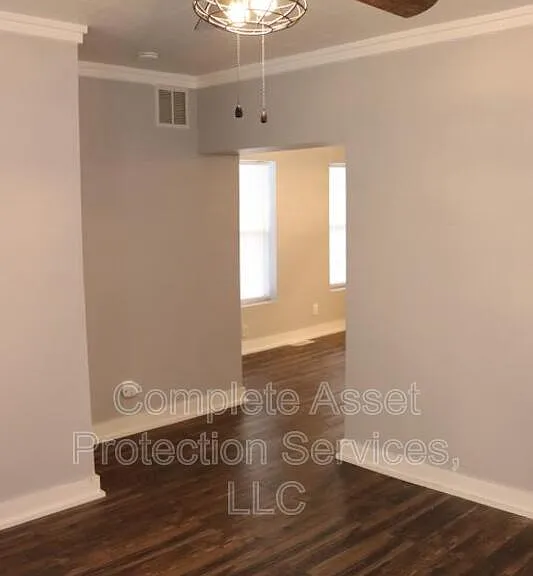 117 Columbia St — Photo 18