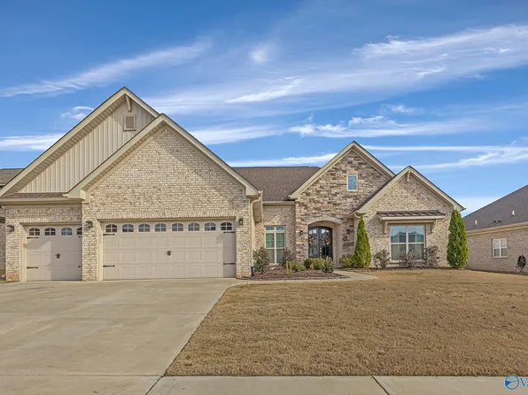 7625 Summerdawn Dr SE, Owens Cross Roads, AL 35763