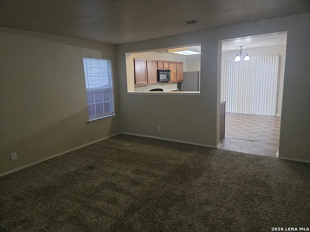 3 bed, 2.5 bath, 1446 sqft, $1,575 — Photo 4
