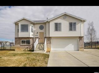 1648 W 675 N, Clinton, UT 84015