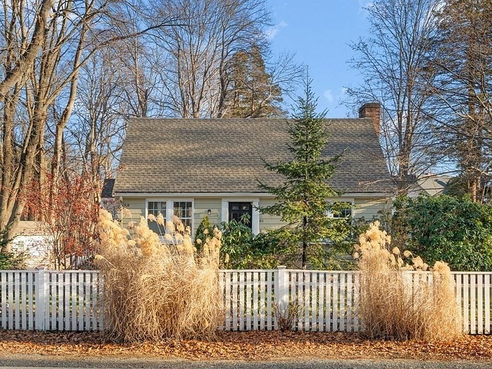 811 Summer St, Manchester, MA 01944 Zillow