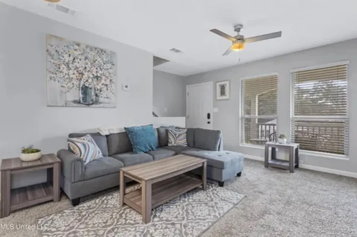 273 Benachi Ave — Photo 4