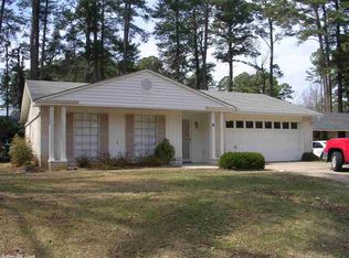 50 Saxony Cir, Little Rock, AR 72209