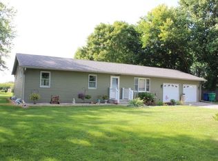 1366 S 300 E, La Porte, IN 46350