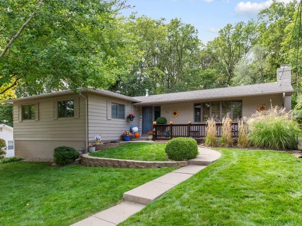 10 Hillsdale Dr, Council Bluffs, IA 51503