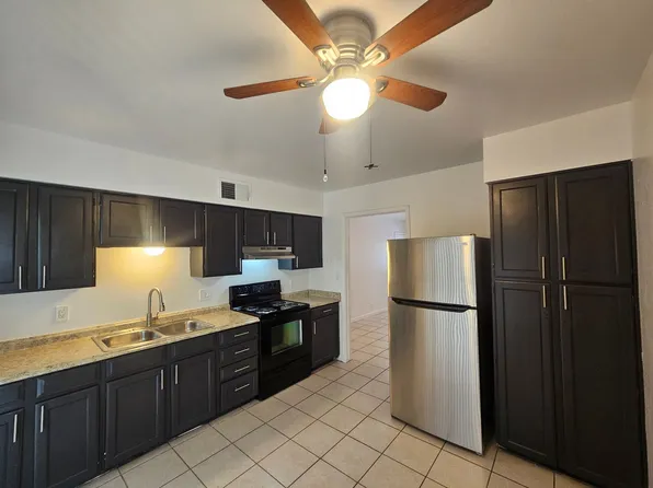 Enchanted Village, 643-675 E Brown Rd #661, Mesa, AZ 85203