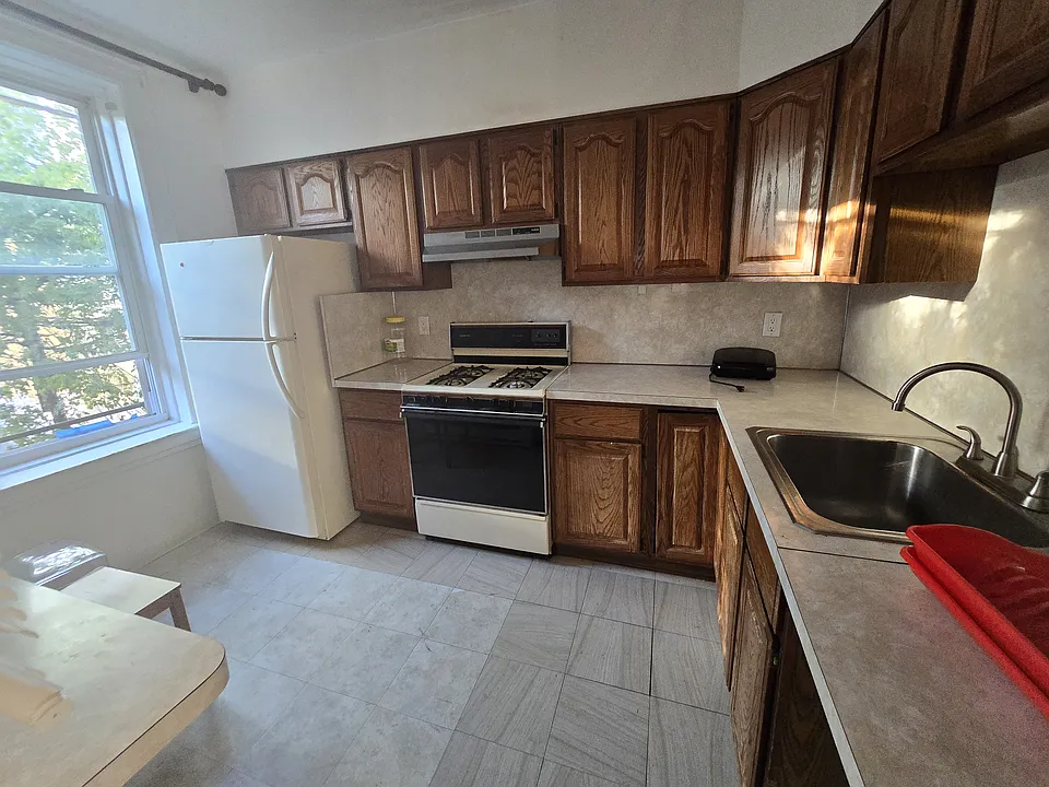 2082 Coney Island Ave #1B