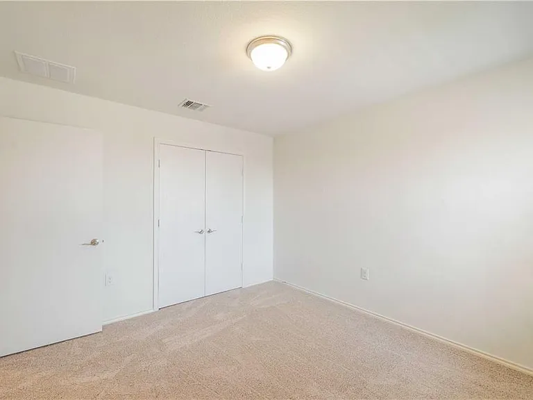 11012 Culzean Dr — Photo 12