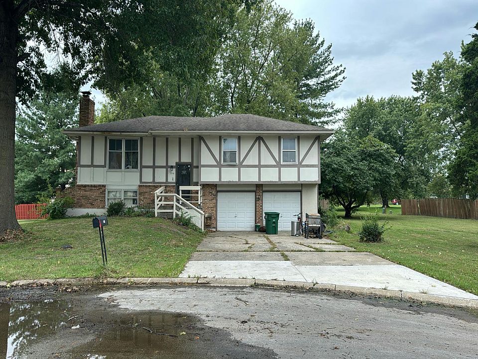 1st image of 106 Maverick Cir
