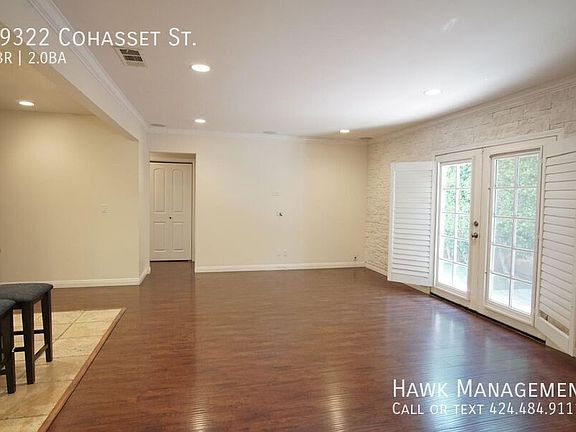 4th image of 19322 Cohasset St