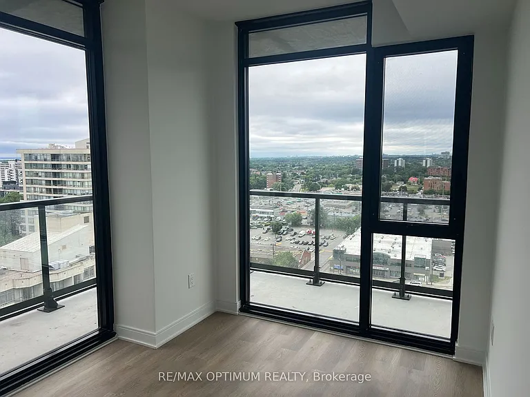 86 Dundas St E #1516 — Photo 14