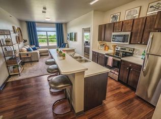 U32 Apartments, Fargo, ND 58102