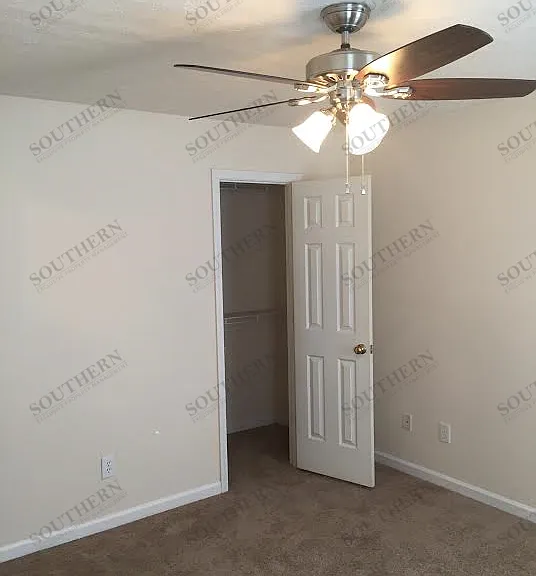 3921 Banyan Ct — Photo 4