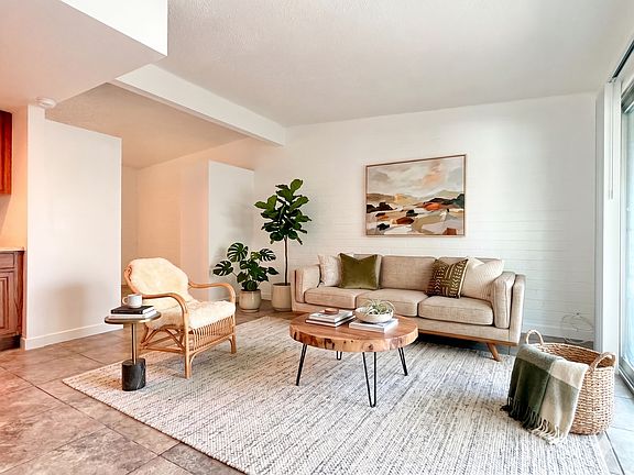 3rd image of 5024 E Thomas Rd APT 4