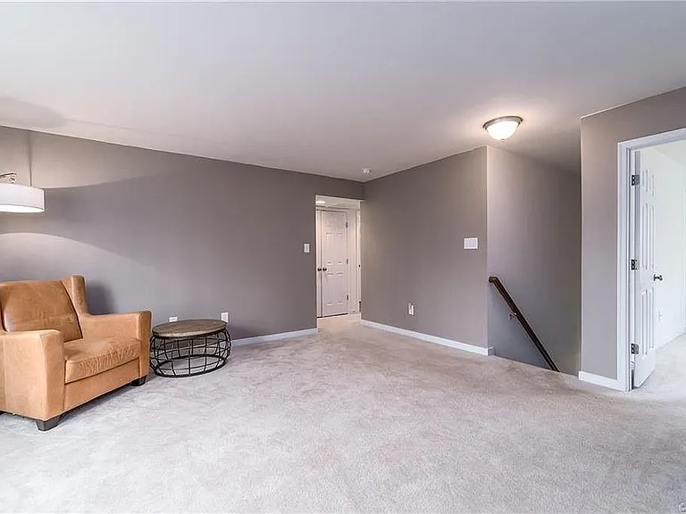 4007 Island Park Ct — Photo 19